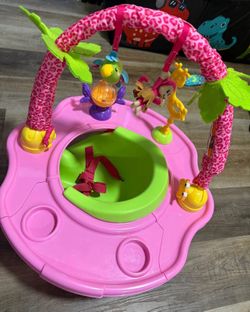 Bright Stars 3-1 Super Seat Activity Center