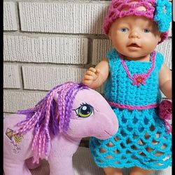 Doll with ponyDoll with pony