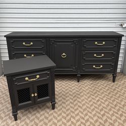 Elegant Dresser & Nightstand Set