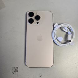 Iphone 16 pro max 100% battery life verizon unlock for all verizon network including xfinity simple mobile mobilex etc.
We have unlimited data plan to