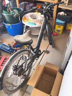 Huffy Cadence Step Through E Bike