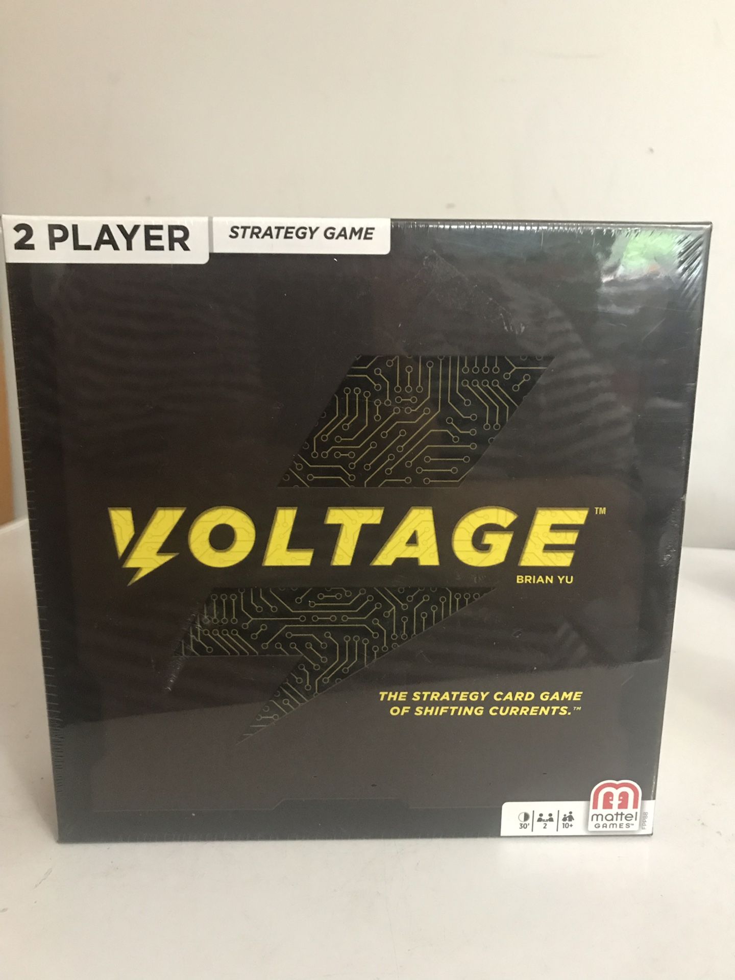 Board game voltage