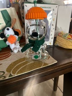 Starbucks x Peanuts Snoopy Glass Cup