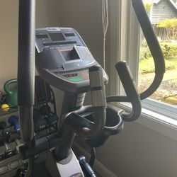 Used AGF 3.1AE elliptical