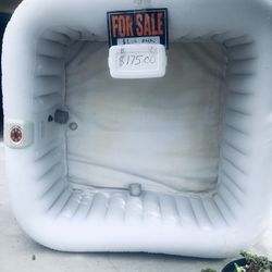 self Inflating ho Spa