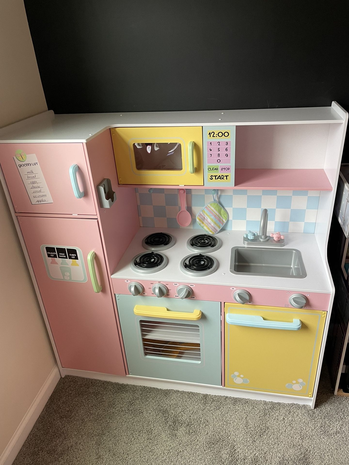KidKraft Wooden Large Pastel Play Kitchen 