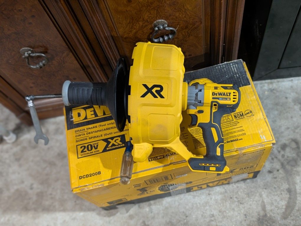 DeWalt Drain Snake 