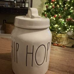 Rae Dunn medium hip-hop canister