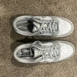 Grey Nike Dunks 