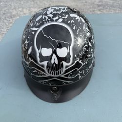 Motorcycle Helmet W/skulls