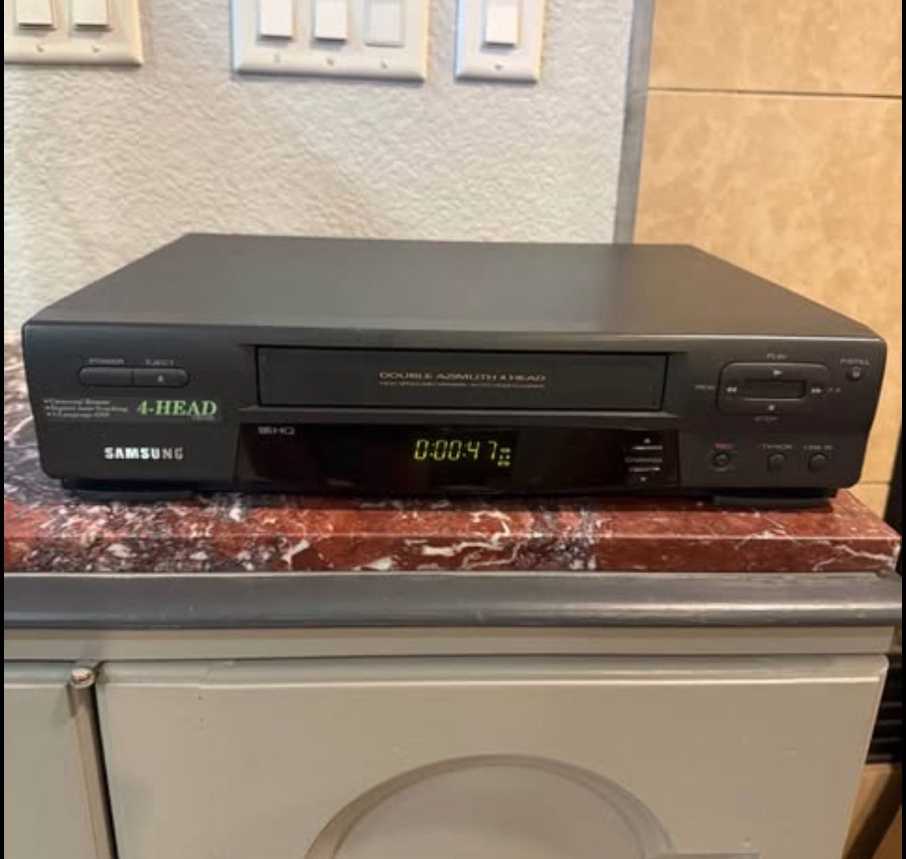 Samsung 4-Head VCR (Model VR5705)