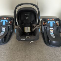 Uppa baby mesa v2 carseat and bases