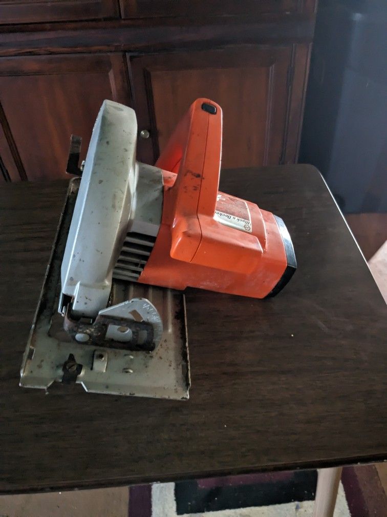  Electric Circular Saw 