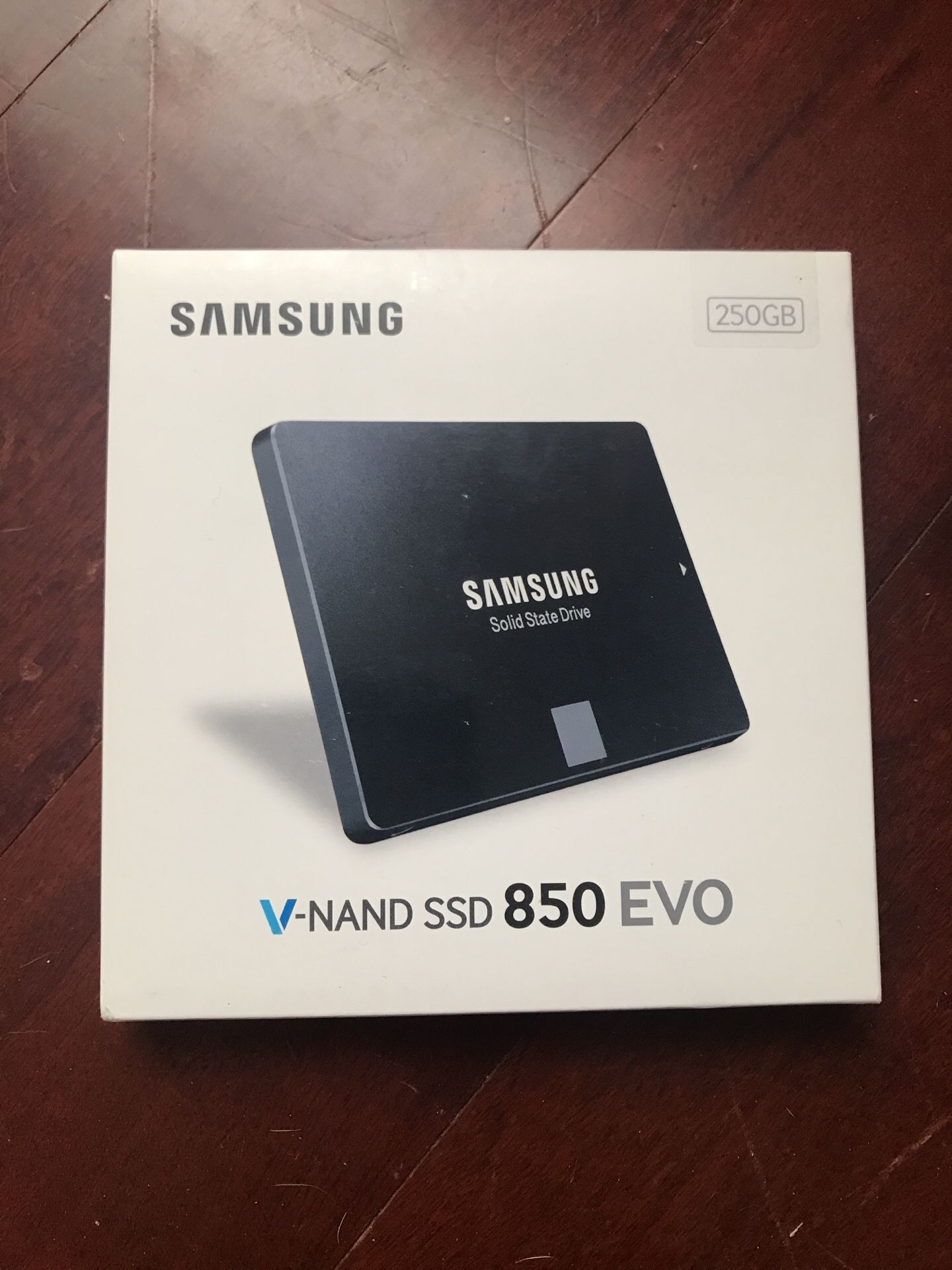 Samsung 850 EVO 250GB 2.5-Inch SATA III Internal SSD (MZ-75E250B/AM)