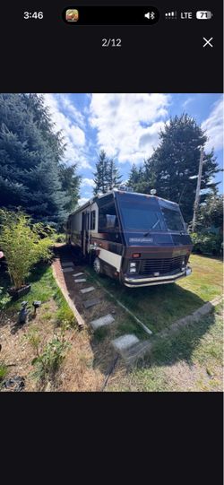 Vintage 1984 Country Coach Motor Home