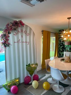 Spandex cover and floral arrangement for arch