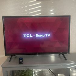 32” Roku Smart Tv