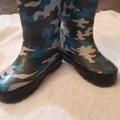 Camo Toddler Rain Boots
