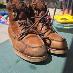 Red Wings Irish Setters size 8.5