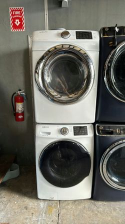 Samsung Front Load Set - Energy Efficient SteamDry