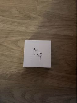 Gen 4 air pods Brand new