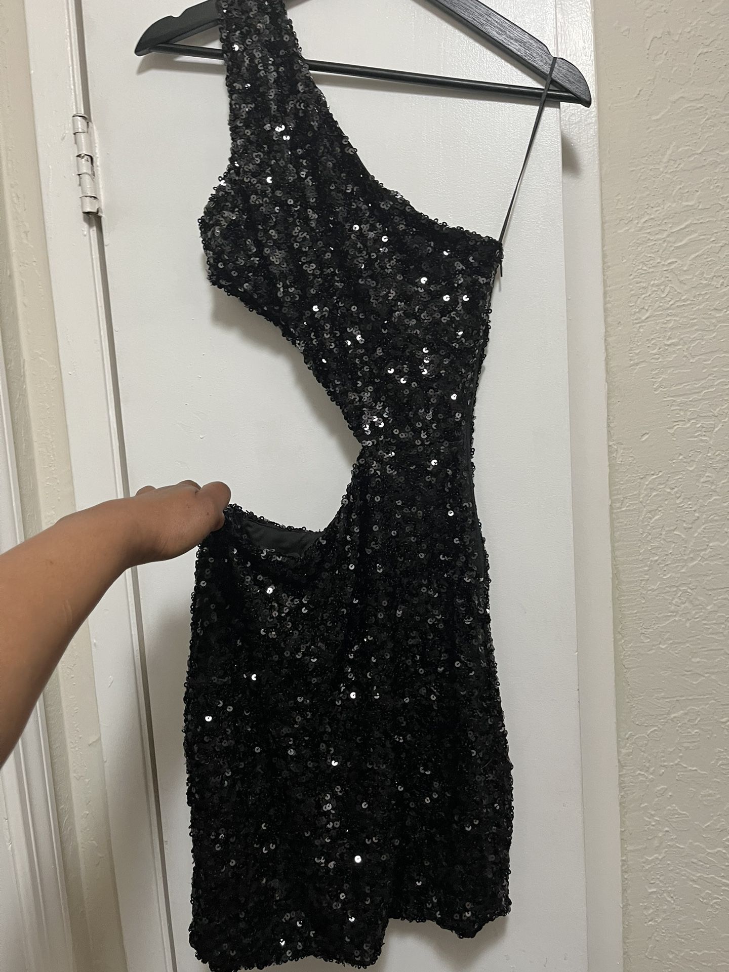 Black Sequins Party dress with side cut out.