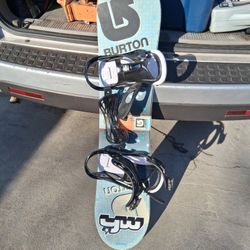 BURTON SNOWBOARD W/SHOES 