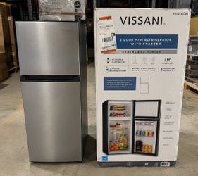 NEW OPEN BOX VISSANI 4.5 CU FT MINI FRIDGE 🔥