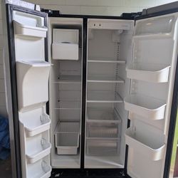 Frigidaire Refrigerator $500 OBO