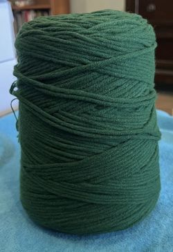 Yarn Cone Forest Green 15 1/4 Oz Lightweight