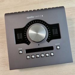 Universal Audio Apollo Twin X DUO Audio Interface w/Thunderbolt Cable
