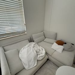 IKEA Soderhamn Couch In Light Beige 