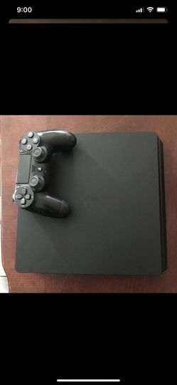 PS4 slim 1tb