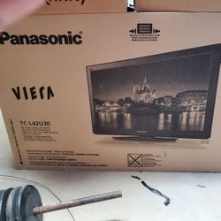 Panasonic VIERA 42"