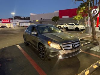 2015 Mercedes-Benz GLA 250
