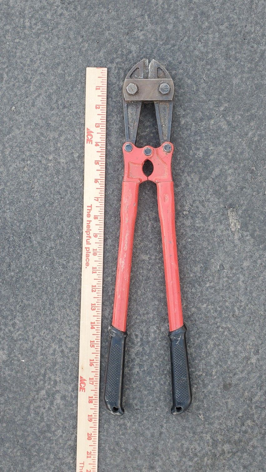 18" Bolt Cutters