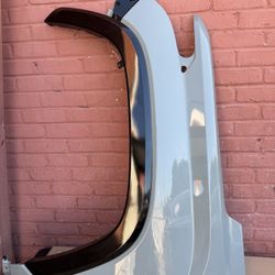 2022-2023-2025 Toyota Tundra sequoia Fender LH