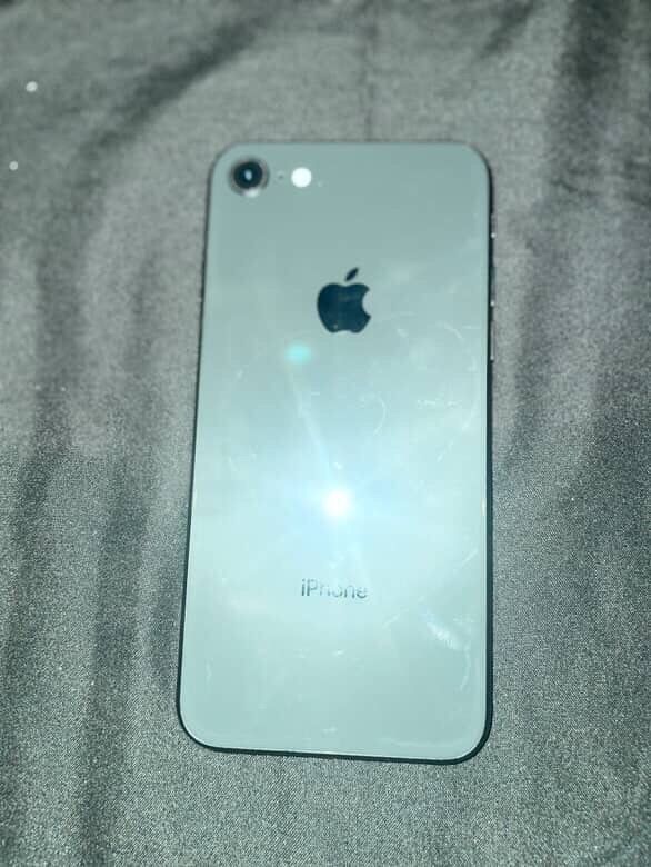 iPhone 8