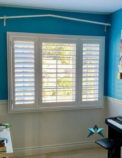 REAL WOOD & LIFETIME WARRANTY, Custom Interior Shutters, Plantation Shutters, Window Treatments, Window Coverings, Persianas de Madera