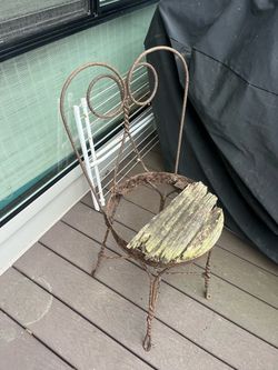Rusty decorative garden chair