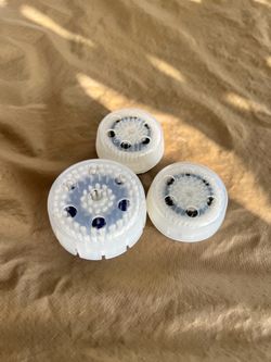 Set of Clarisonic brushes.