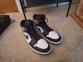 Nike Air Jordans Mid 45, Men's Size 9.5