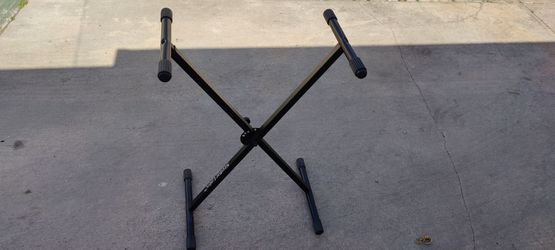 Keyboard stand