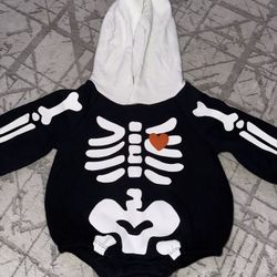 USED Old Navy 3-6 Month Halloween Skeleton Onesie Hoodie