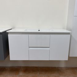 SALE ~ Modern Floating Bathroom Vanity - 40 inches