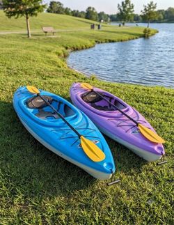 2 pelican kayaks for the perfect couple! Both comes with paddles