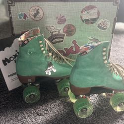 Moxi Skates Size 6 (US 7.5)