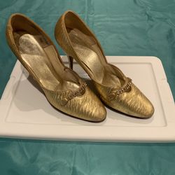 Vintage Gold Leather Shoes Size 6