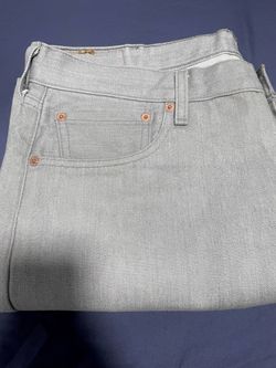 Light grey 501 jeans