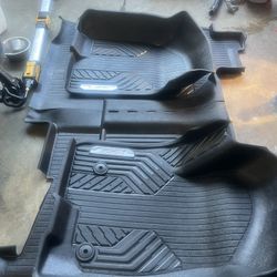 Floor Mats 2019-2026 Silverado Z71